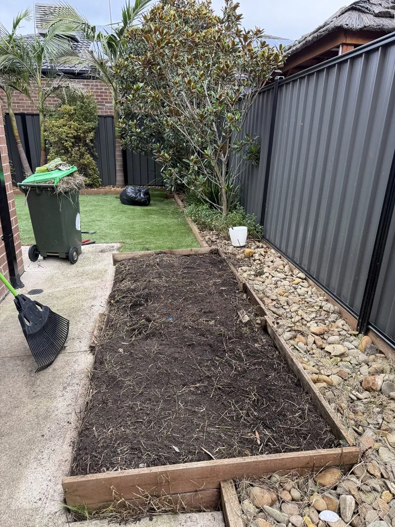 Example of lawn, weeding and cleanup by EKO Gardening Solutions